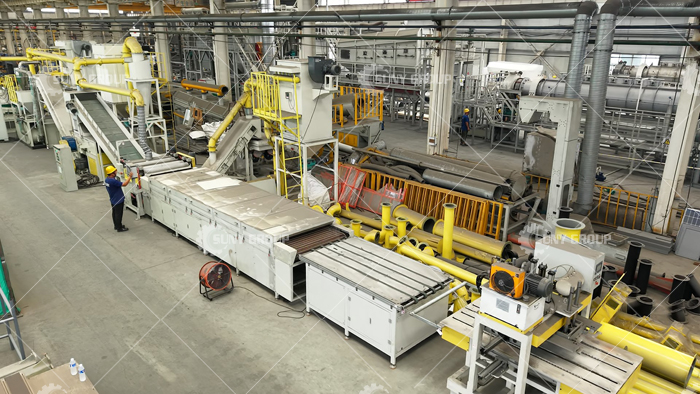 Photovoltaic panel pyrolysis recycling equipment in Shaanxi
