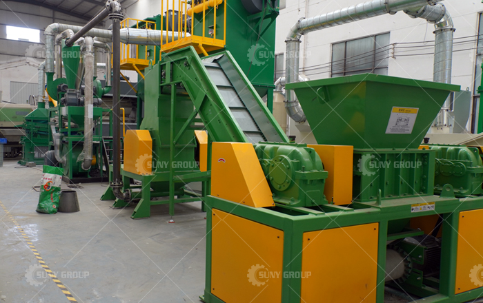 Machine for Recycling Electronic Boards